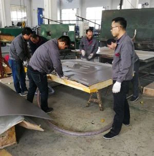 ضمان جودة ورقة ABS الموظفين نفطة على محمل الجد